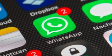 This new leak suggests Whatsapp's status section will be more useful