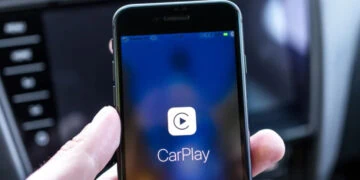 Apple CarPlay
